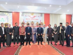 DPRD Butur Gelar Paripurna Penetapan Afirudin Mathara-Rahman sebagai Bupati dan Wakil Bupati Buton Utara Periode 2025-2030