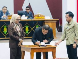 Pemkot dan DPRD Baubau Sepakati Raperda Pertanggungjawaban APBD 2025
